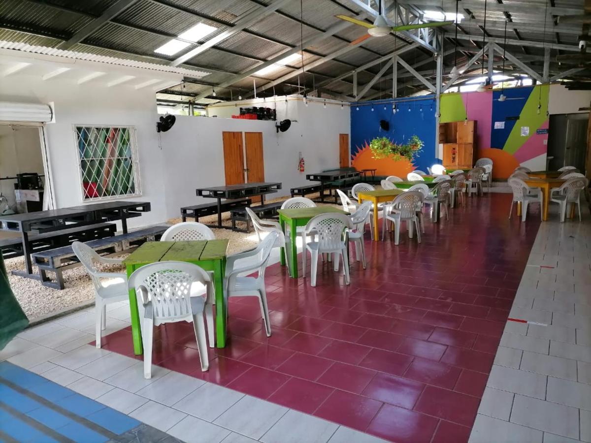 Blue Sunshine Hostel Uvita Exterior photo