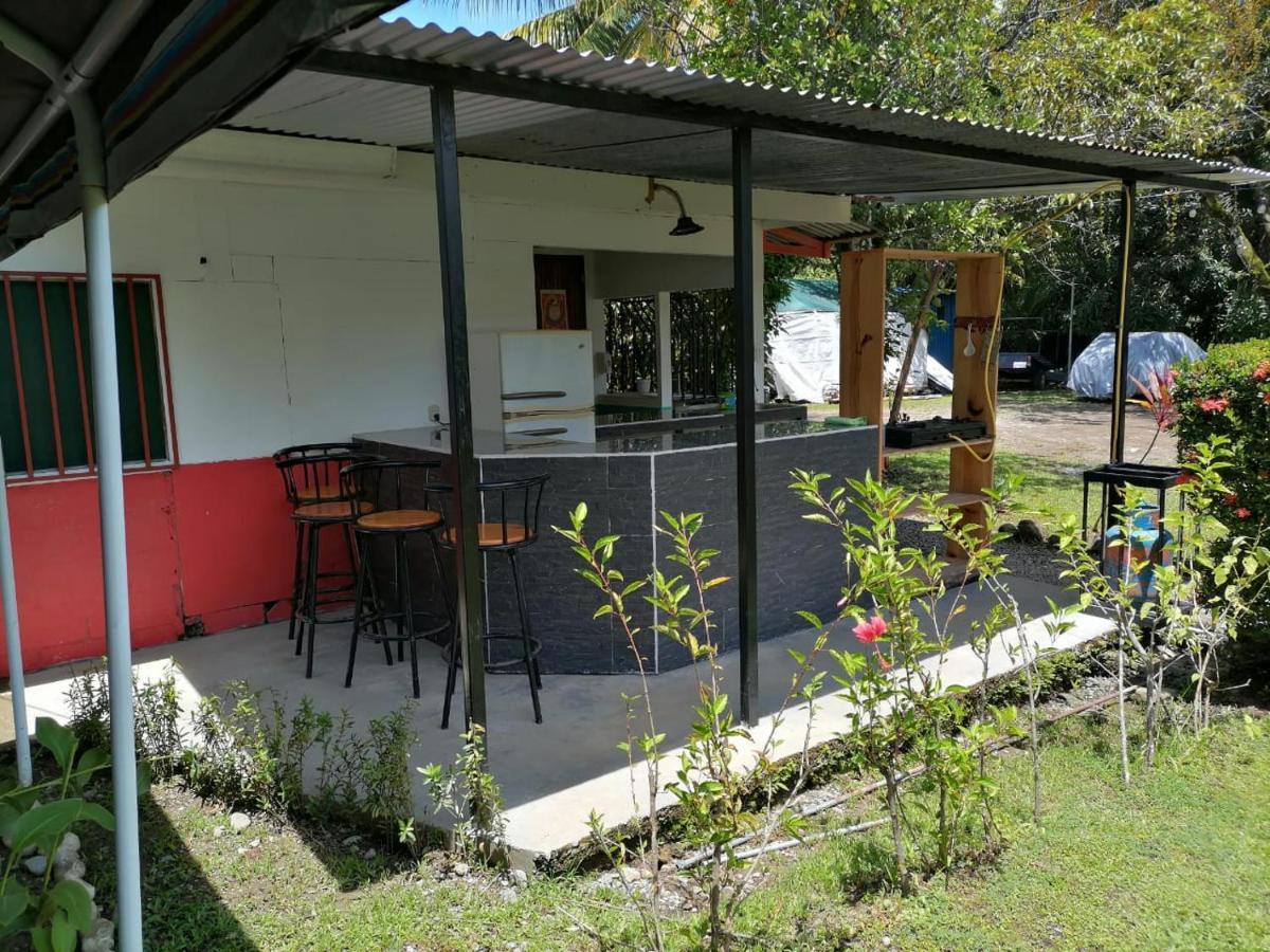 Blue Sunshine Hostel Uvita Exterior photo