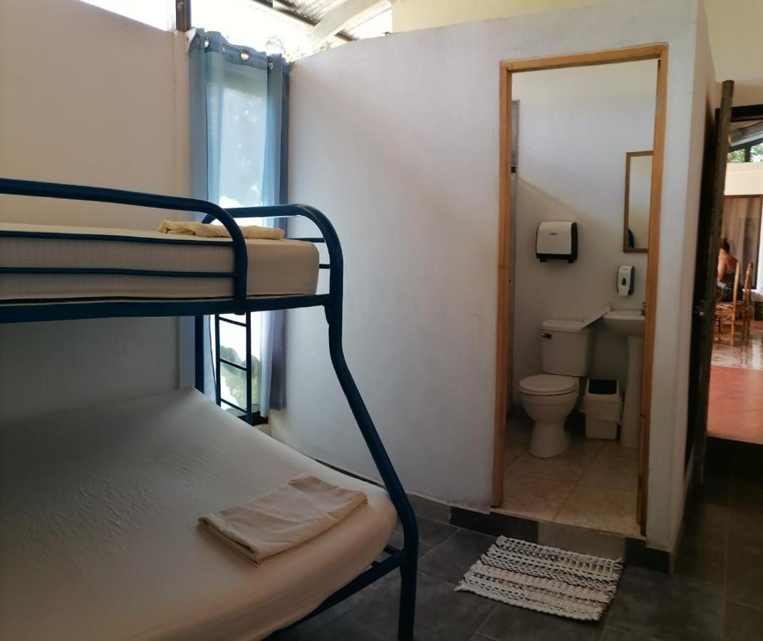 Blue Sunshine Hostel Uvita Exterior photo